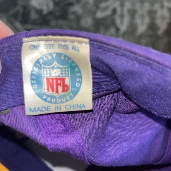 Minnesota Vikings men’s NFL adjustable cap - Picture 5 of 8